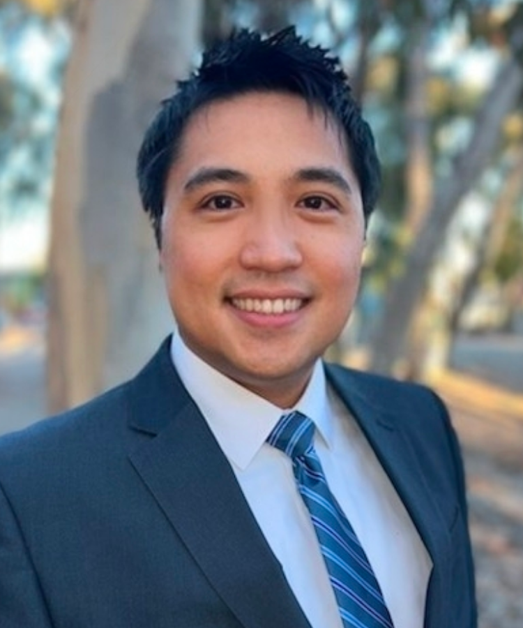 Ron Reyes